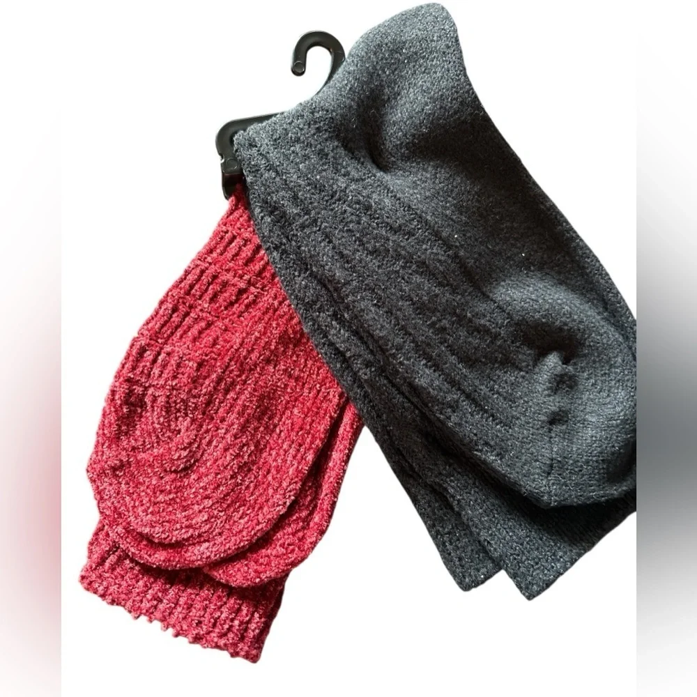 Muk Luks Women's Crew Socks - Red and Gray